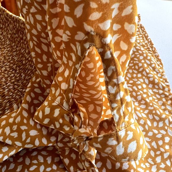 Abercrombie & Fitch Dress Women Size ST Yellow Smoking Pockets Fit & Flare - Picture 9 of 15